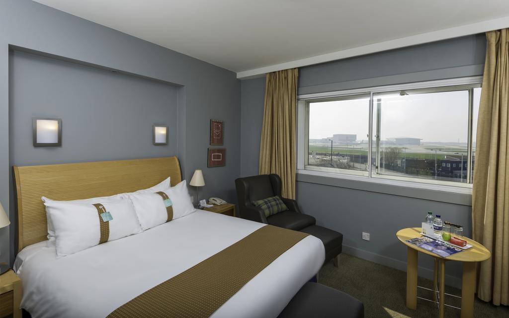 הית'רו Best Western London Heathrow Ariel Hotel מראה חיצוני תמונה