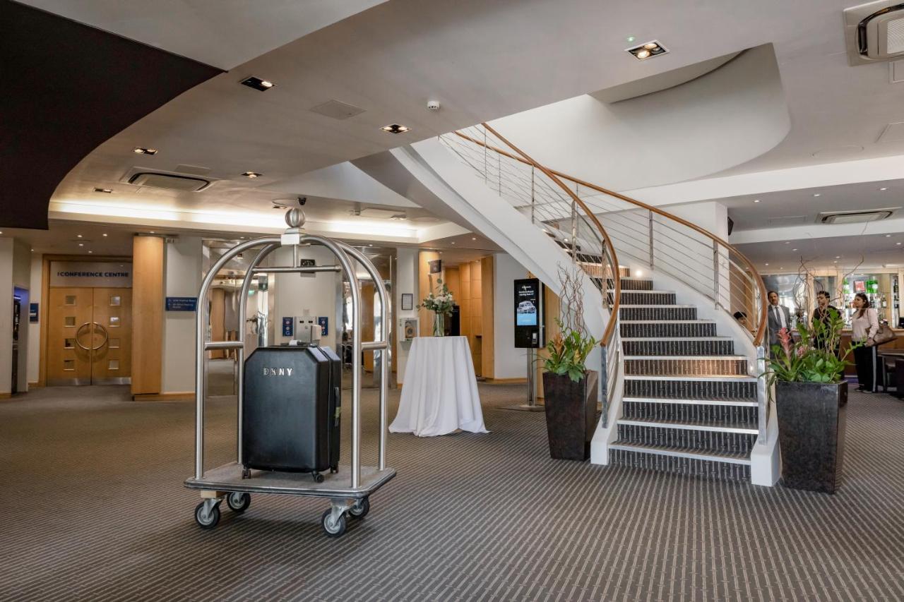 הית'רו Best Western London Heathrow Ariel Hotel מראה חיצוני תמונה