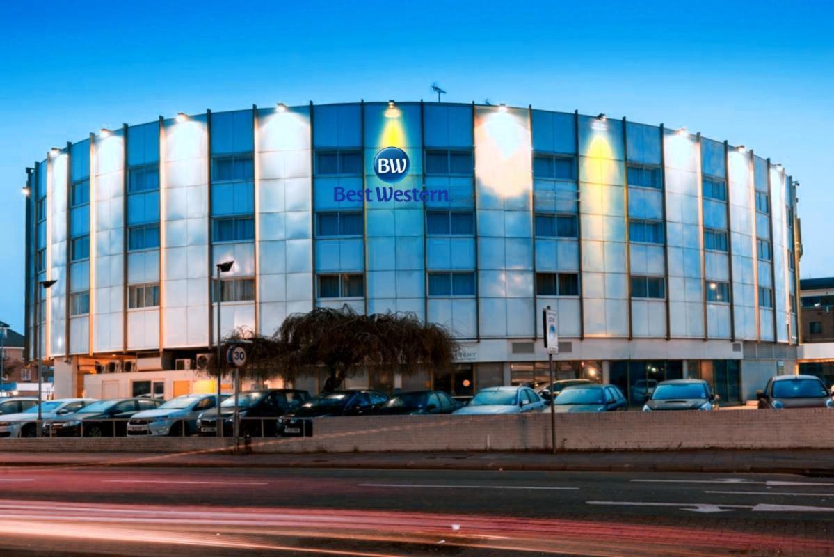 הית'רו Best Western London Heathrow Ariel Hotel מראה חיצוני תמונה